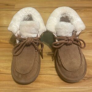 Ugg Women’s Diara Boots